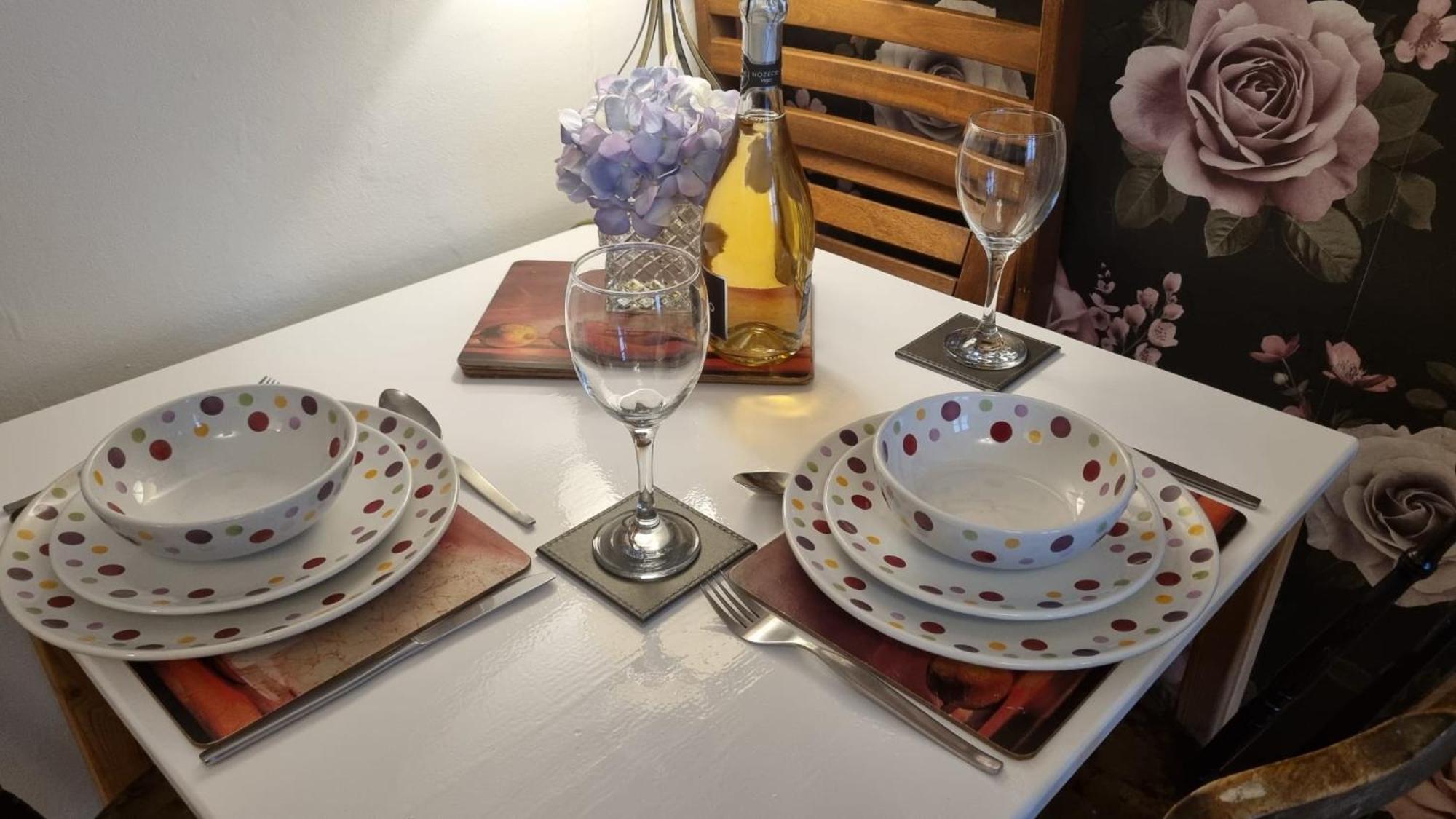 Haven Retreat At Hillrise Apartment Herne Bay Bagian luar foto